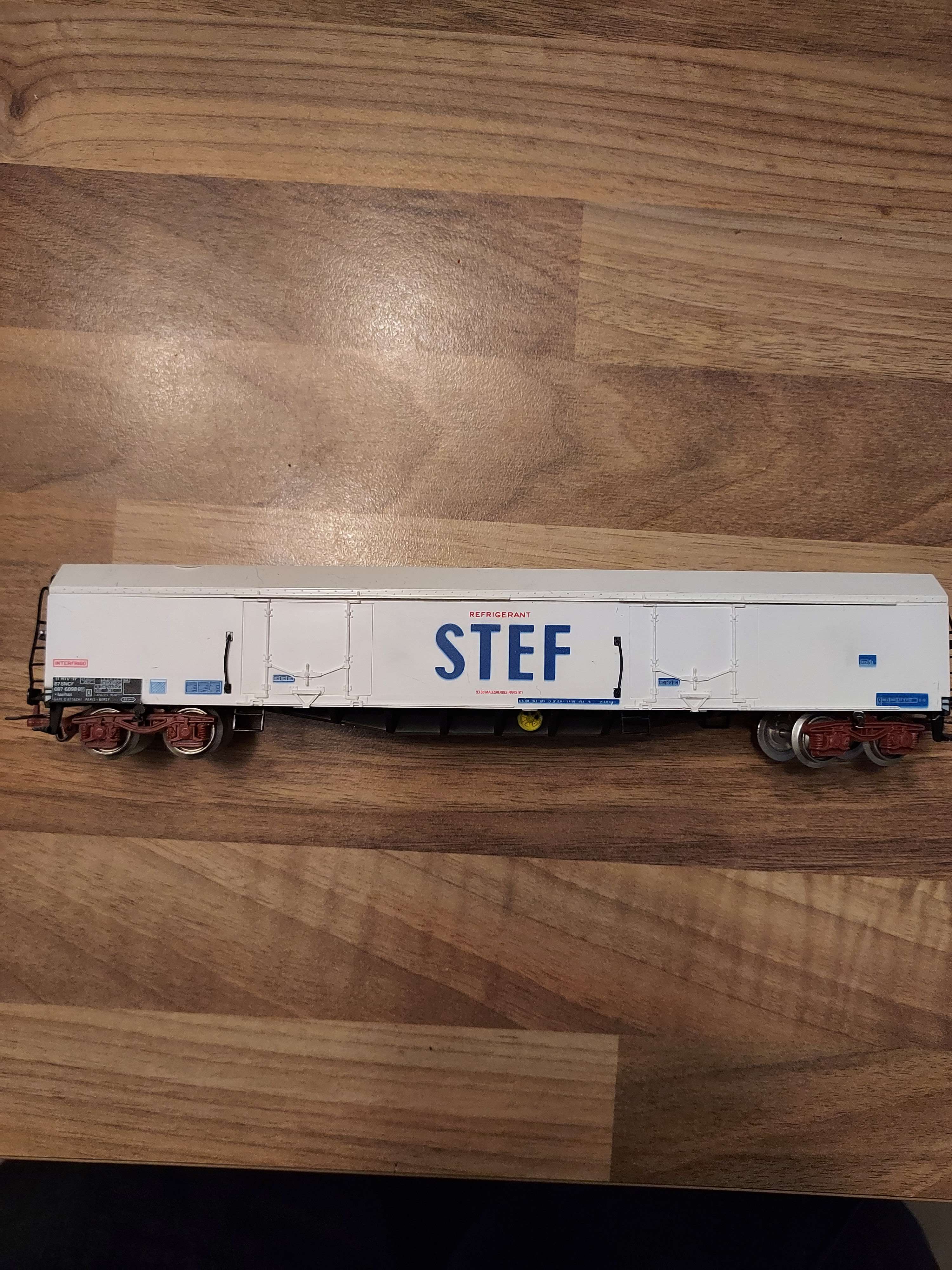 JOUEF HO 6760 WAGON REFRIGERANT STEF A BOGIES ref 1 bon &eacute;tat 