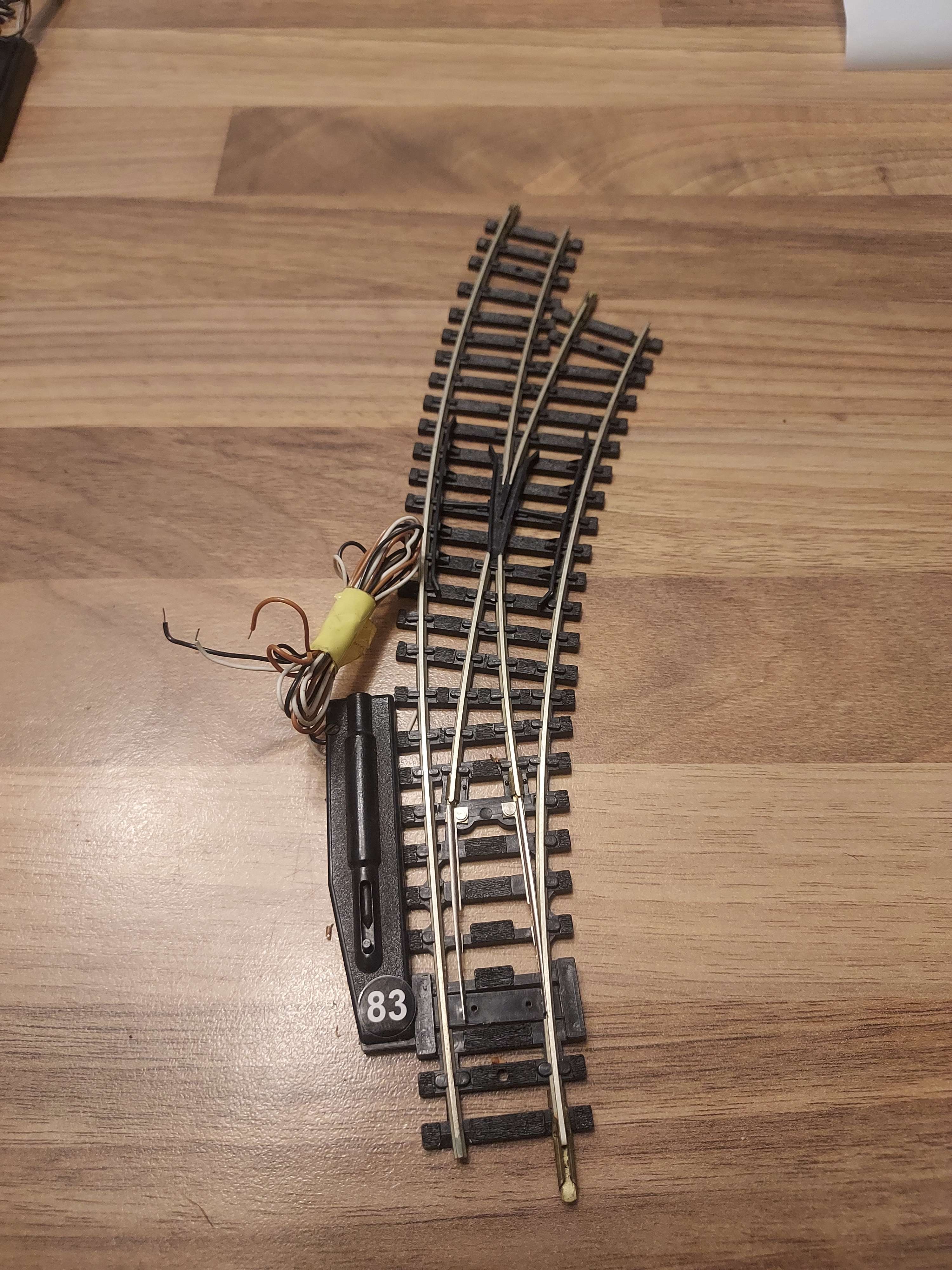 Jouef aiguillage courbe droit &eacute;lectrique rails maillechort Fonctionne ref 83