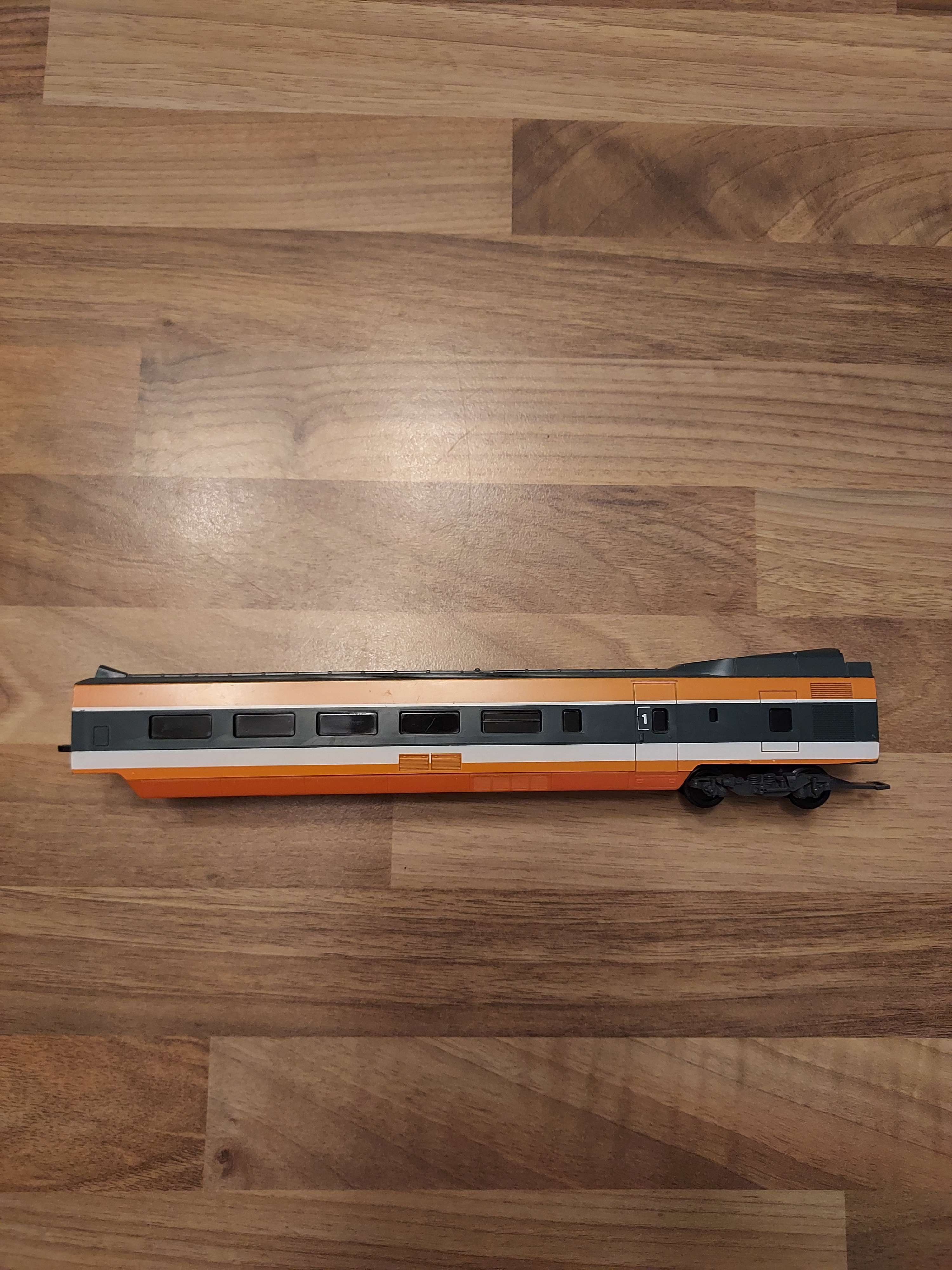 Lima voiture tgv 1 cl HO tgv sud est ref 29