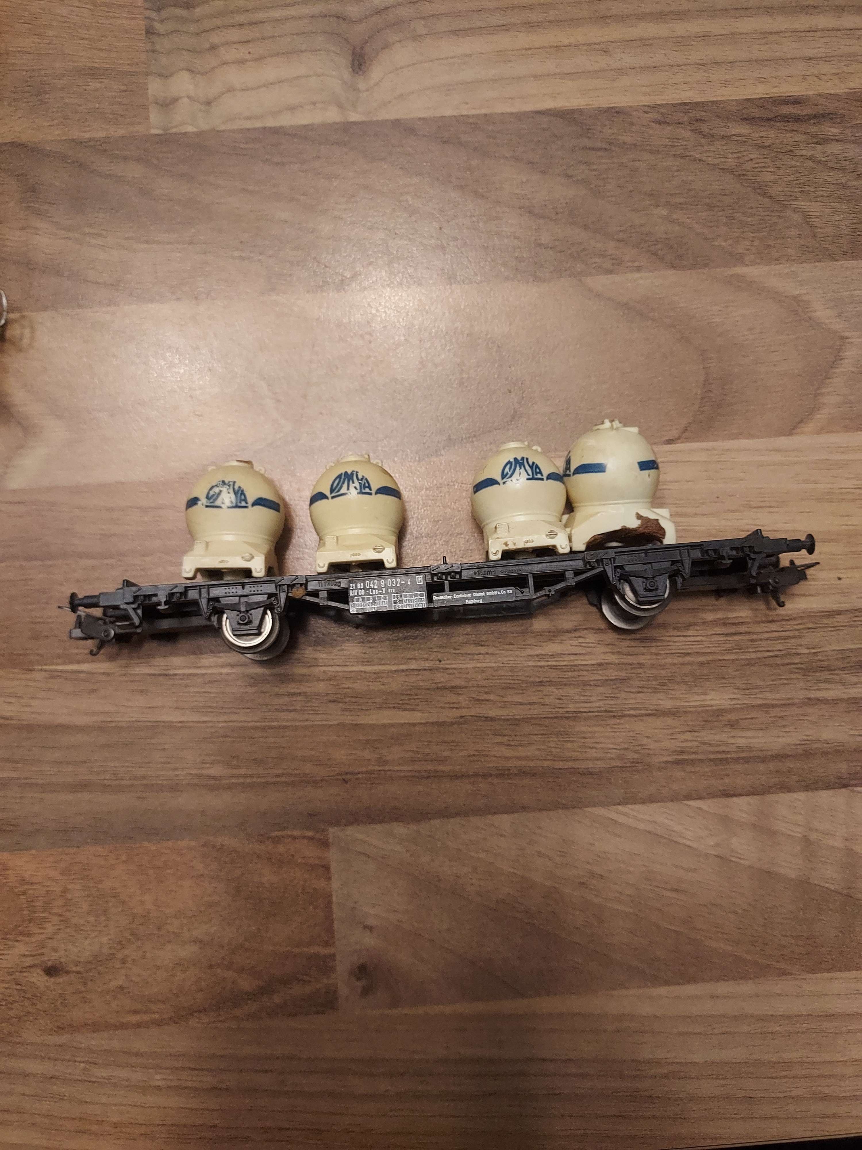  LIMA Ho 1/87 Wagon plat DB transport bonbonne produit chimique OMYA Ho