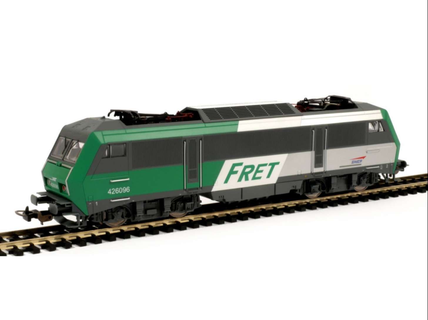 Loco electrique BB 26000 426096 FRET SNCF 1/87 HO PIKO 96150